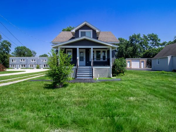 19109 Wentworth Avenue , Lansing, IL 60438