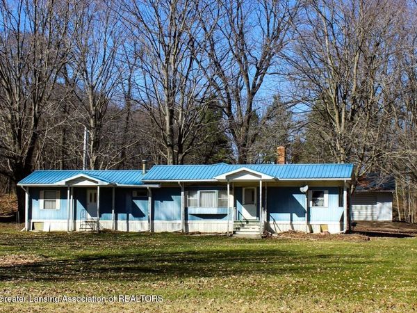131 Sherman Street, Vermontville, MI 49096