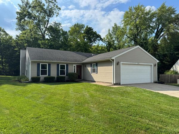 905 Ferncliff Court, Monroe, OH 45050