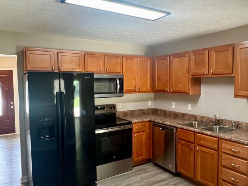 905 Ferncliff Court, Monroe, OH 45050 Photo 3