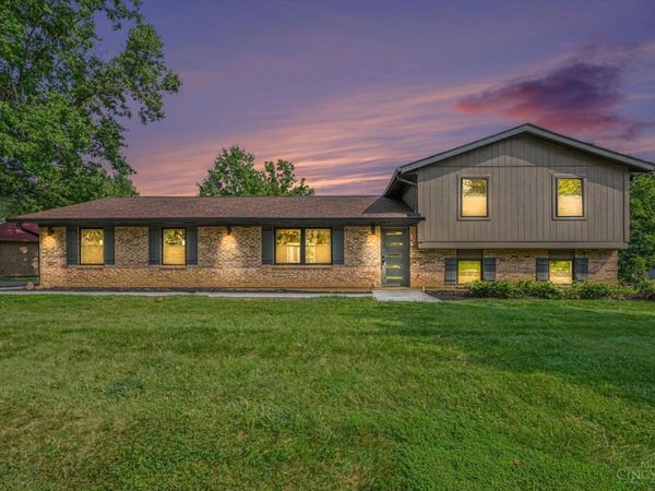 6576 E KNOLLWOOD Circle, Loveland, OH 45140