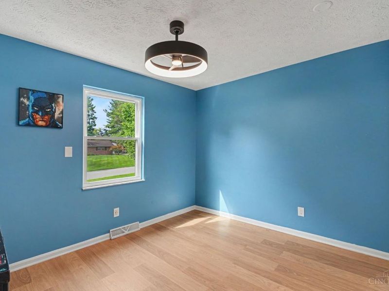 6576 E KNOLLWOOD Circle, Loveland, OH 45140 Photo 11