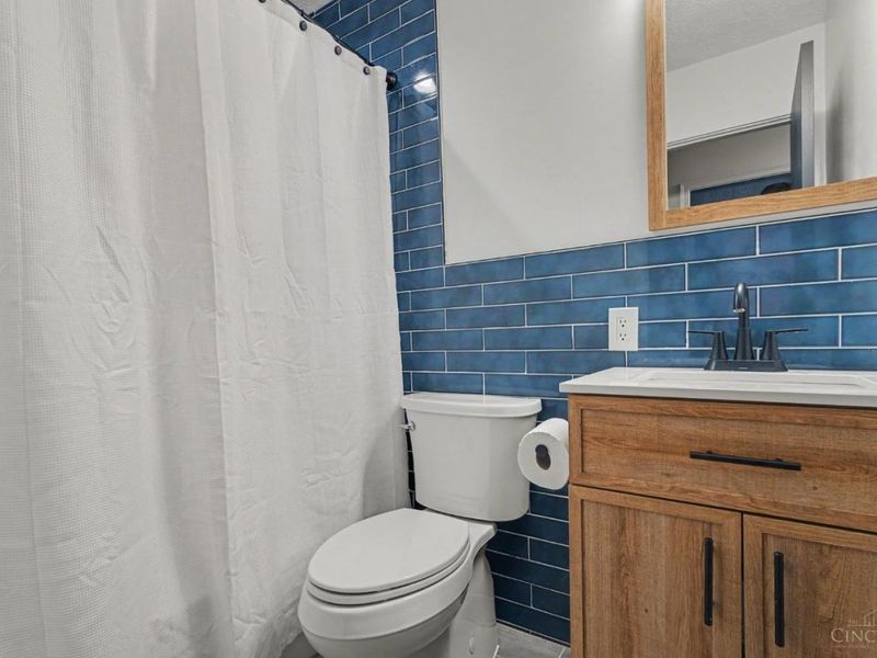 6576 E KNOLLWOOD Circle, Loveland, OH 45140 Photo 13