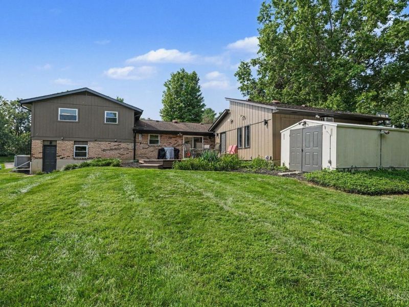6576 E KNOLLWOOD Circle, Loveland, OH 45140 Photo 22