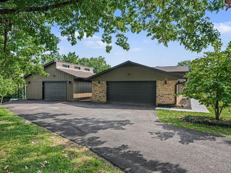 6576 E KNOLLWOOD Circle, Loveland, OH 45140 Photo 23