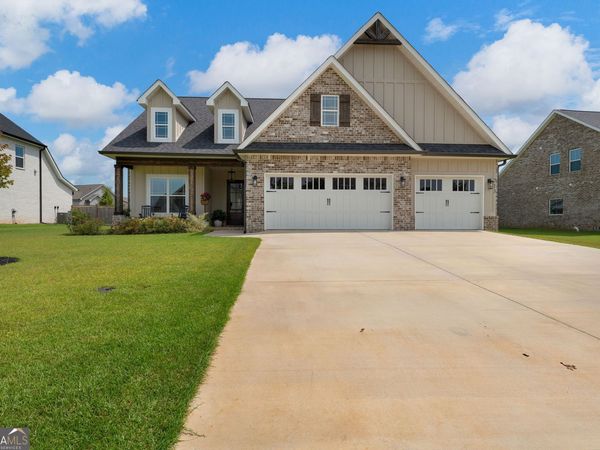 213 Old Hollow Way, Kathleen, GA 31047