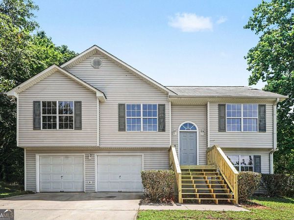 4967 McKinley Drive, Lula, GA 30554