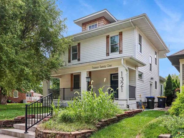 1321 Rochester Ave., Iowa City, IA 52245