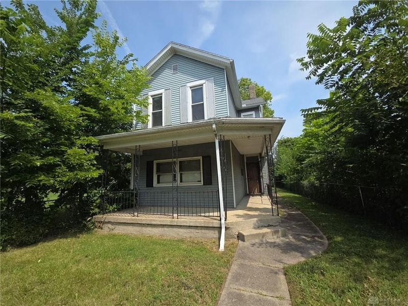 1027 W Riverview Avenue, Dayton, OH 45402 Photo 1