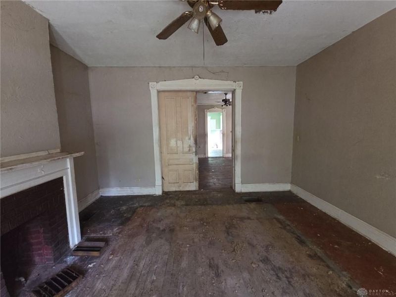 1027 W Riverview Avenue, Dayton, OH 45402 Photo 10
