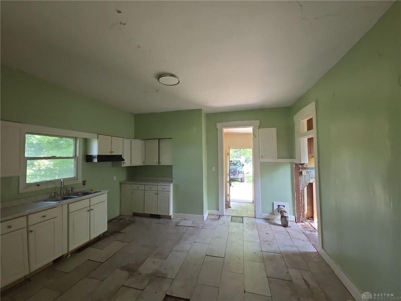 1027 W Riverview Avenue, Dayton, OH 45402 Photo 20