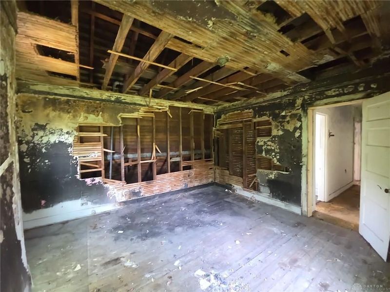 1027 W Riverview Avenue, Dayton, OH 45402 Photo 40