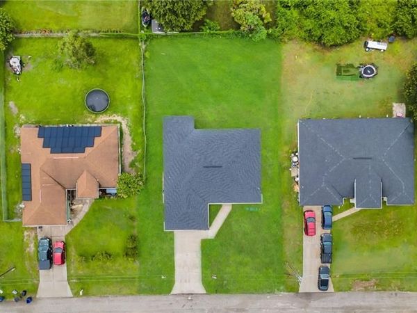 2805 26th ST SW, LEHIGH ACRES, FL 33976