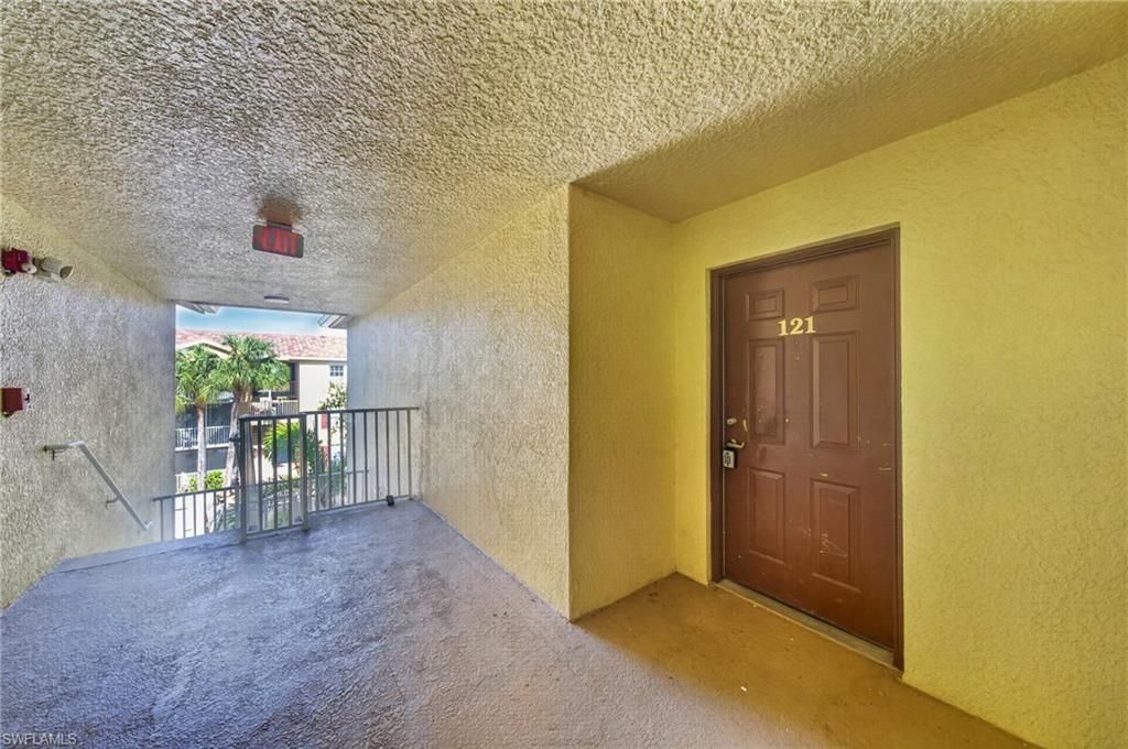 4122 Residence Dr , Unit 121, Fort Myers, FL 33901 Photo
