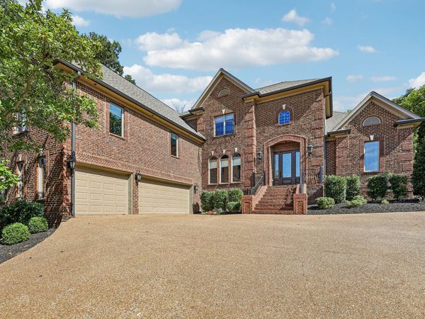 429 Buffalo Run , Goodlettsville, TN 37072