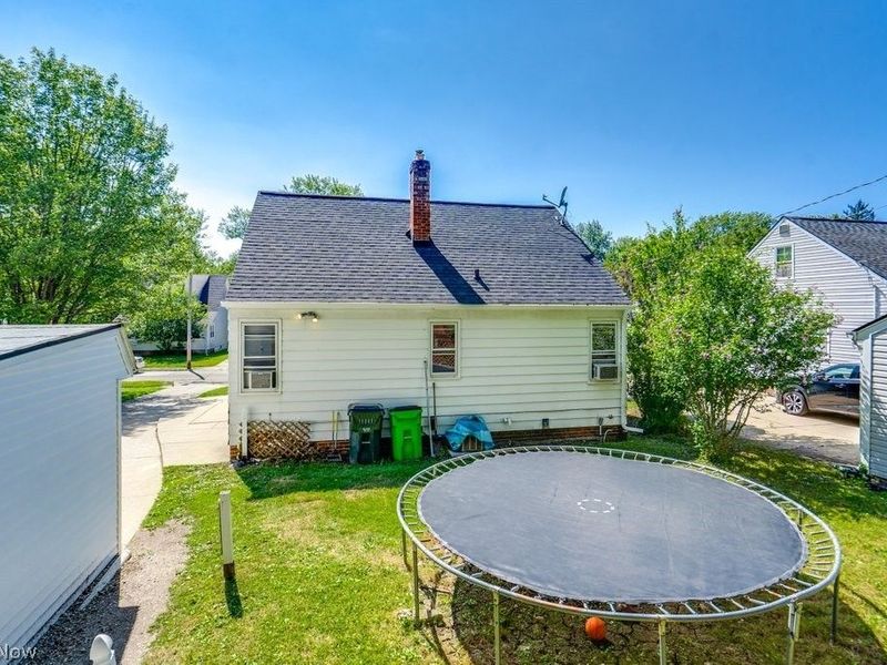 24 Dewhurst Avenue, Bedford, OH 44146 Photo 21