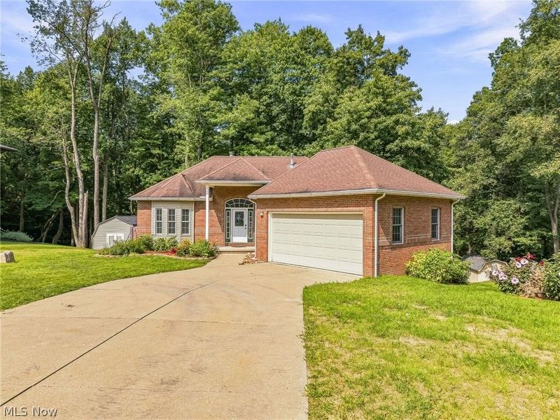 7361 Stonehill Avenue NW, Canal Fulton, OH 44614 Photo 5