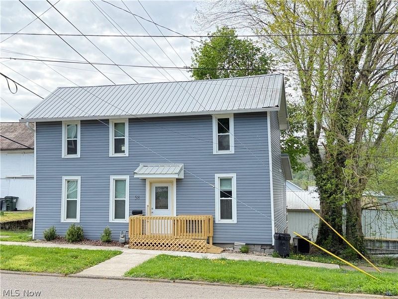 58 W Jefferson Avenue, McConnelsville, OH 43756 Photo 2