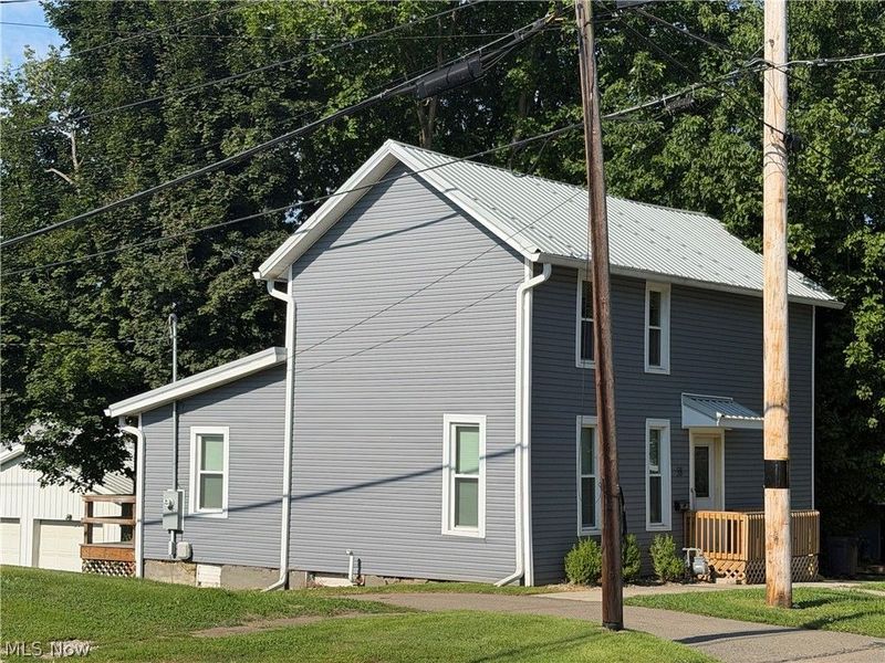 58 W Jefferson Avenue, McConnelsville, OH 43756 Photo 5