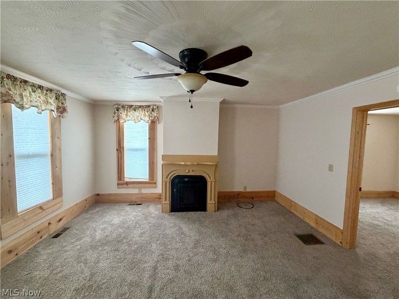 58 W Jefferson Avenue, McConnelsville, OH 43756 Photo 6
