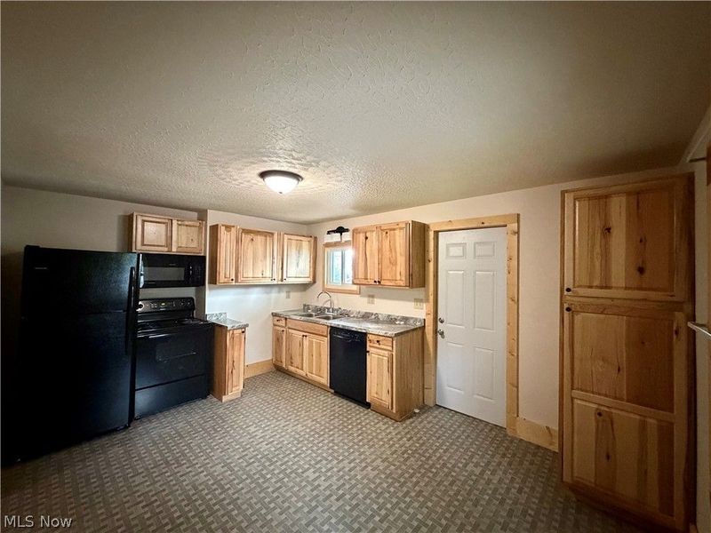58 W Jefferson Avenue, McConnelsville, OH 43756 Photo 7
