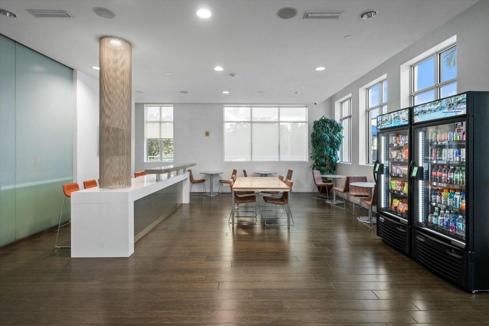 300 S Australian Avenue, Unit 1103, West Palm Beach, FL 33401 Photo