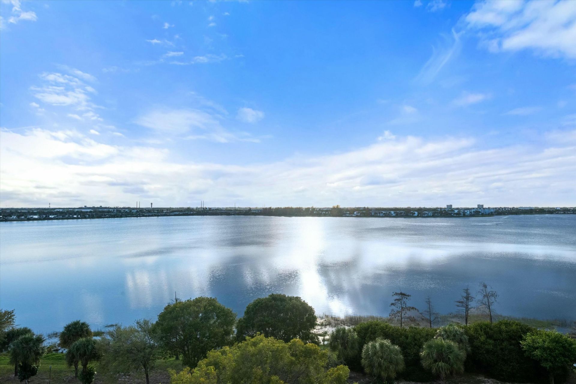 300 S Australian Avenue, Unit 1103, West Palm Beach, FL 33401 Photo