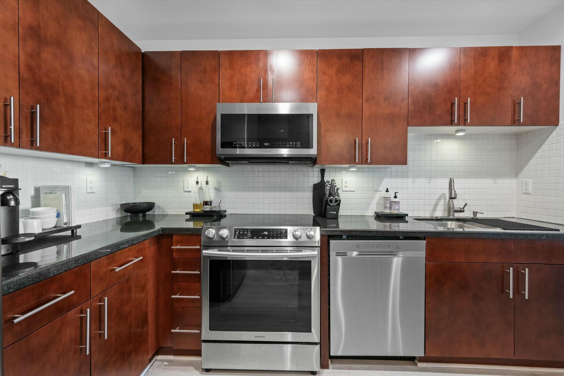 300 S Australian Avenue, Unit 1103, West Palm Beach, FL 33401 Photo