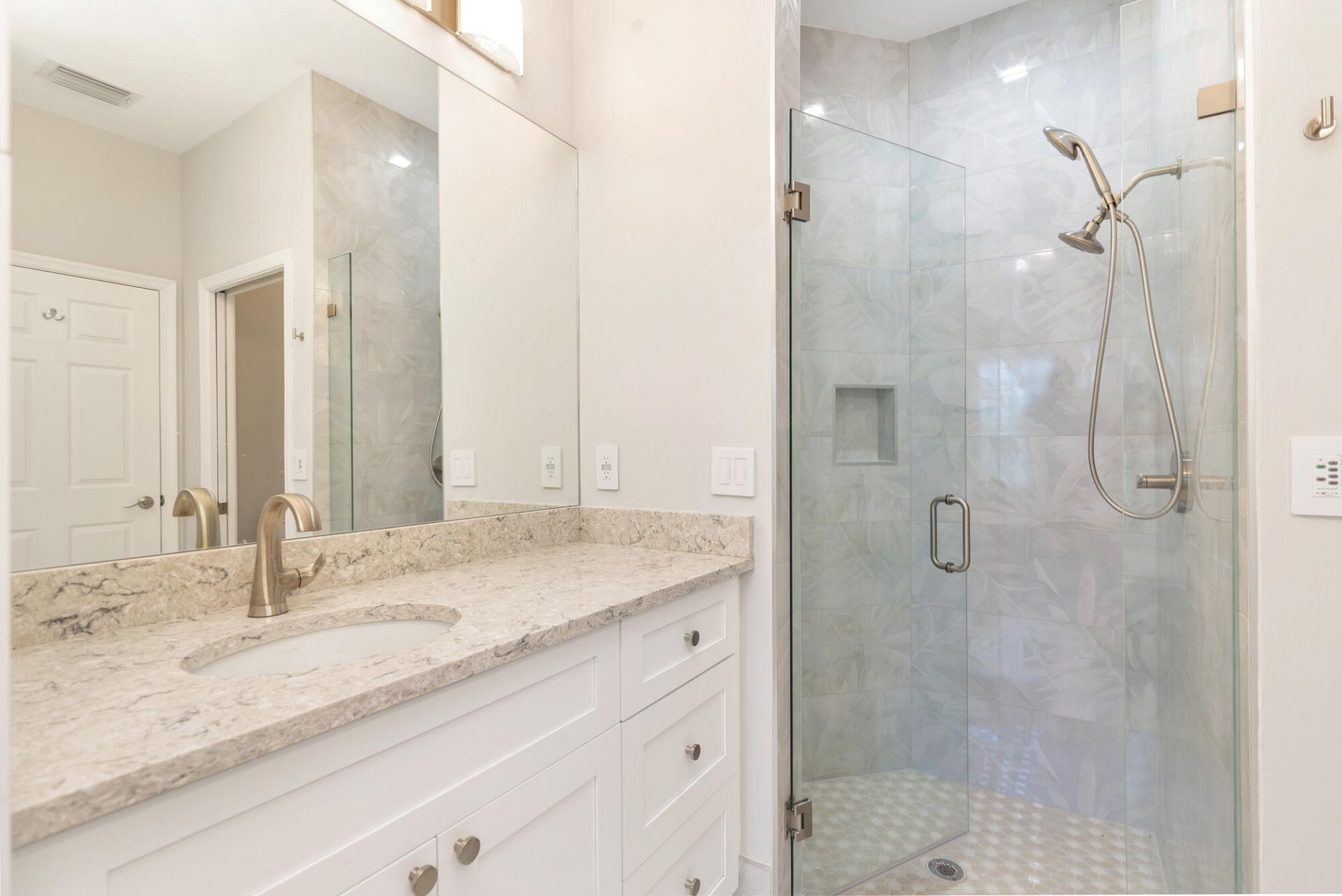 9119 Bay Point Circle, West Palm Beach, FL 33411 Photo