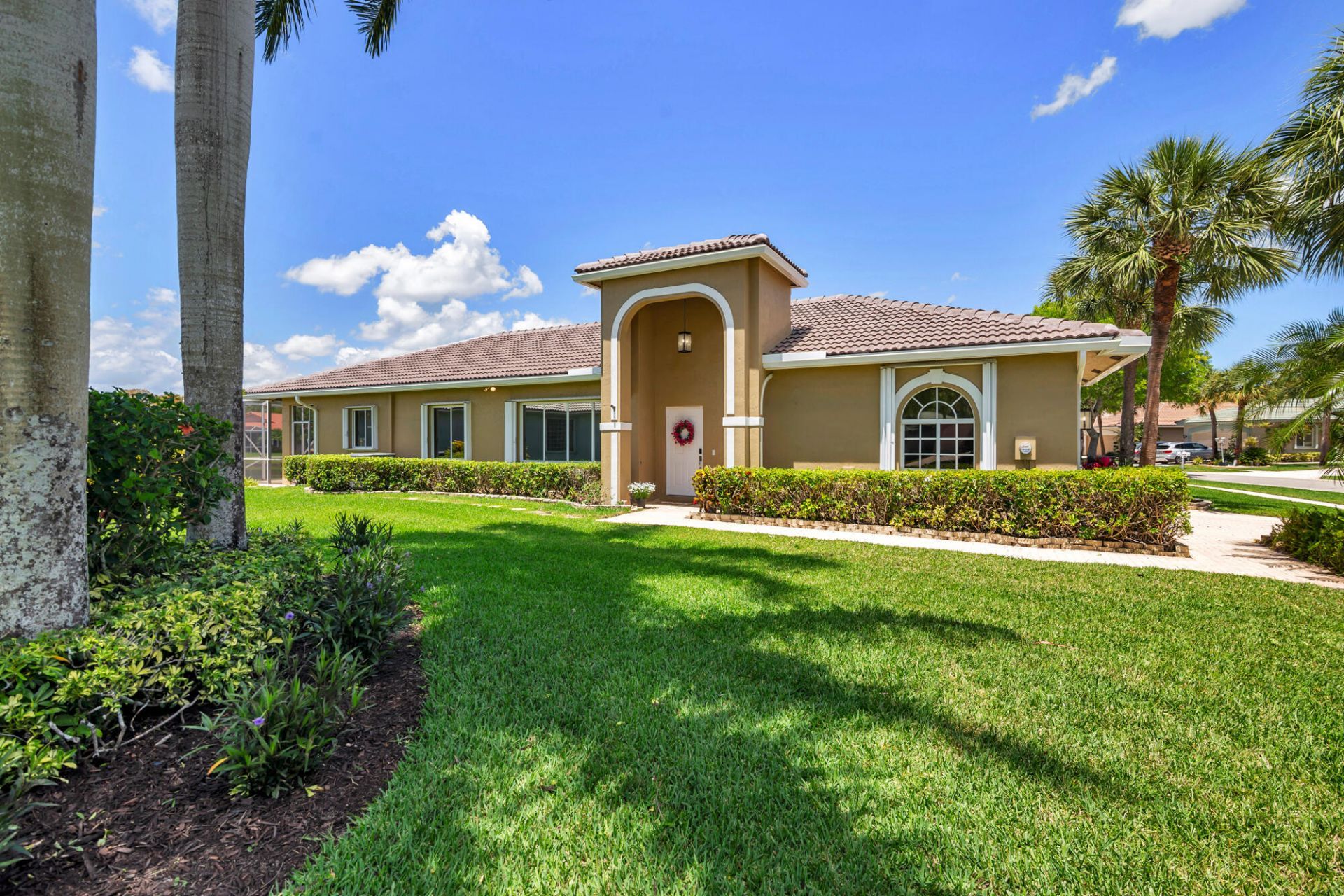 9119 Bay Point Circle, West Palm Beach, FL 33411 Photo
