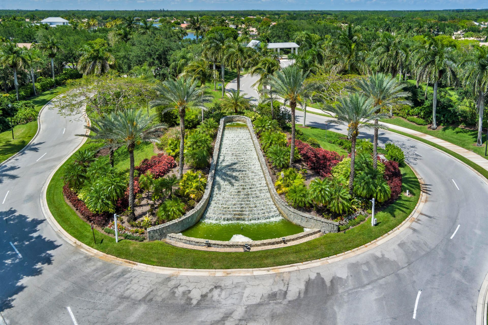 9119 Bay Point Circle, West Palm Beach, FL 33411 Photo