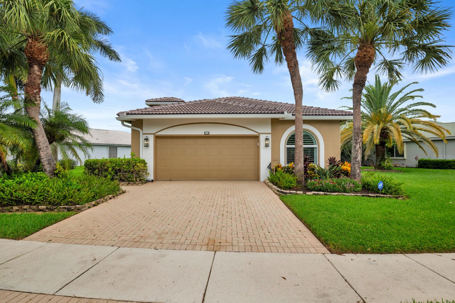 9119 Bay Point Circle, West Palm Beach, FL 33411 Photo