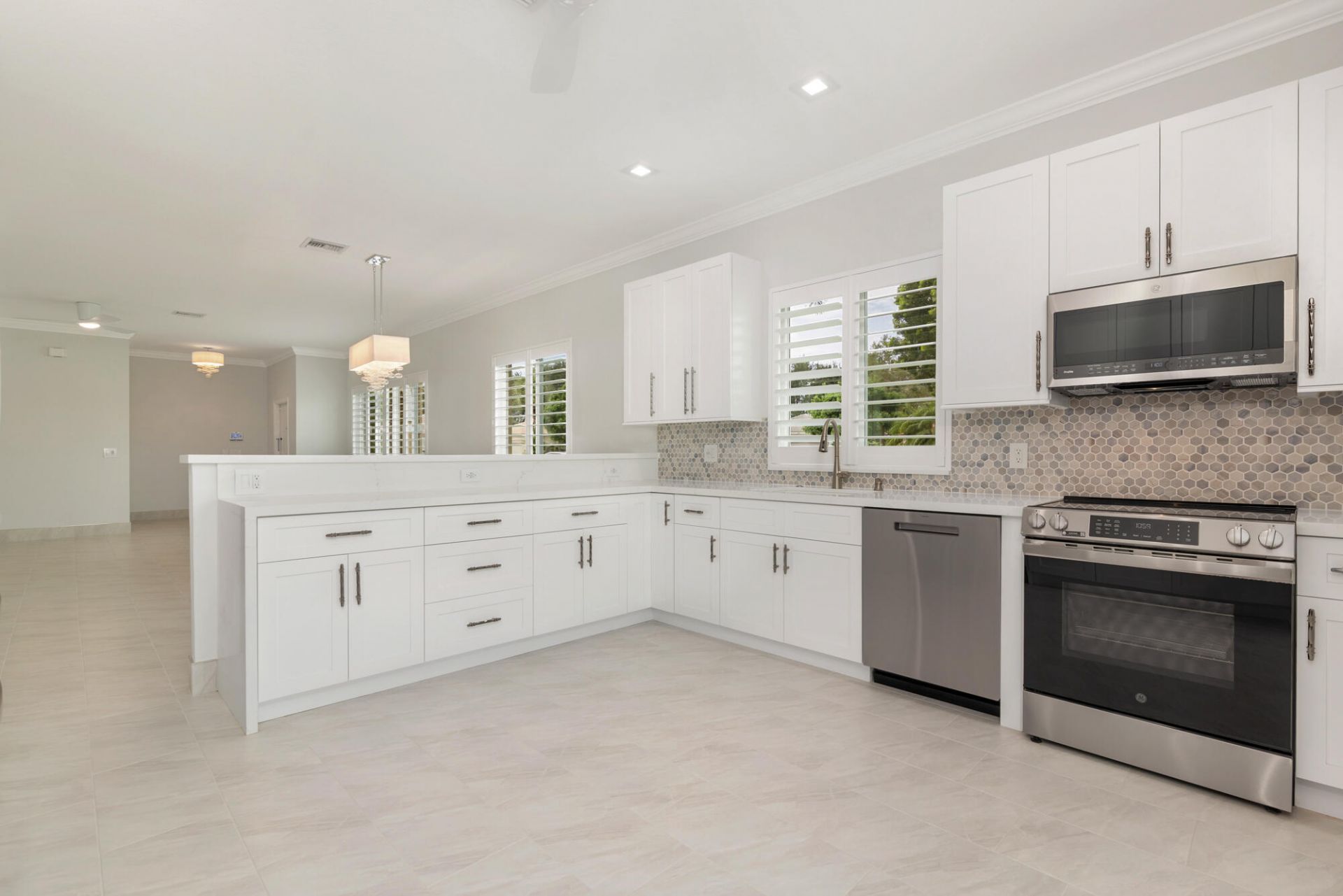 9119 Bay Point Circle, West Palm Beach, FL 33411 Photo