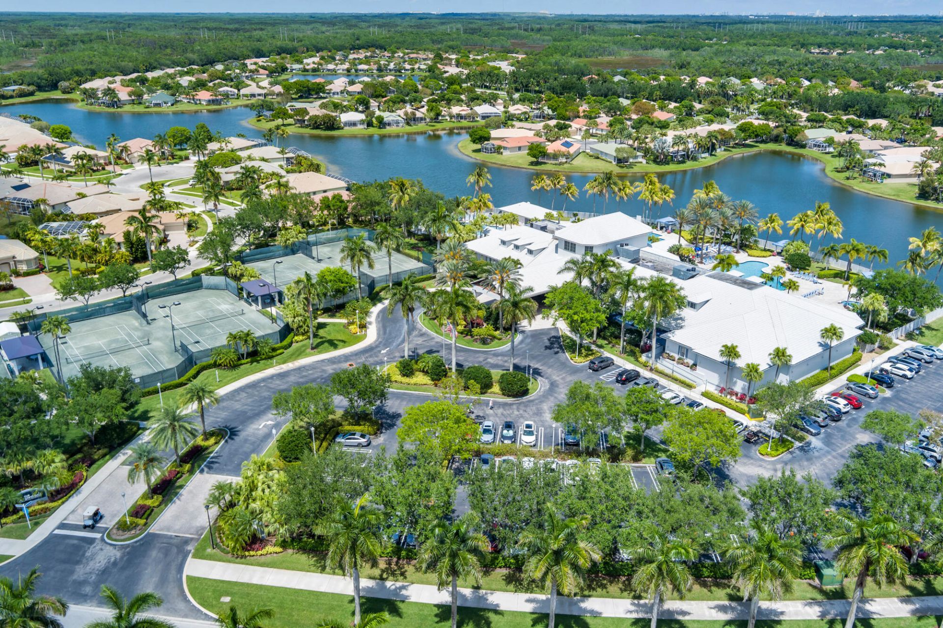 9119 Bay Point Circle, West Palm Beach, FL 33411 Photo