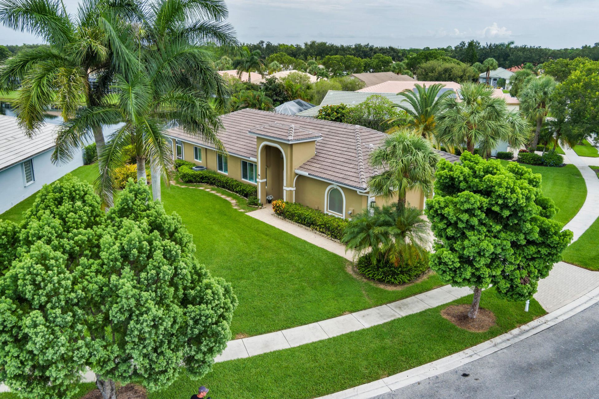 9119 Bay Point Circle, West Palm Beach, FL 33411 Photo
