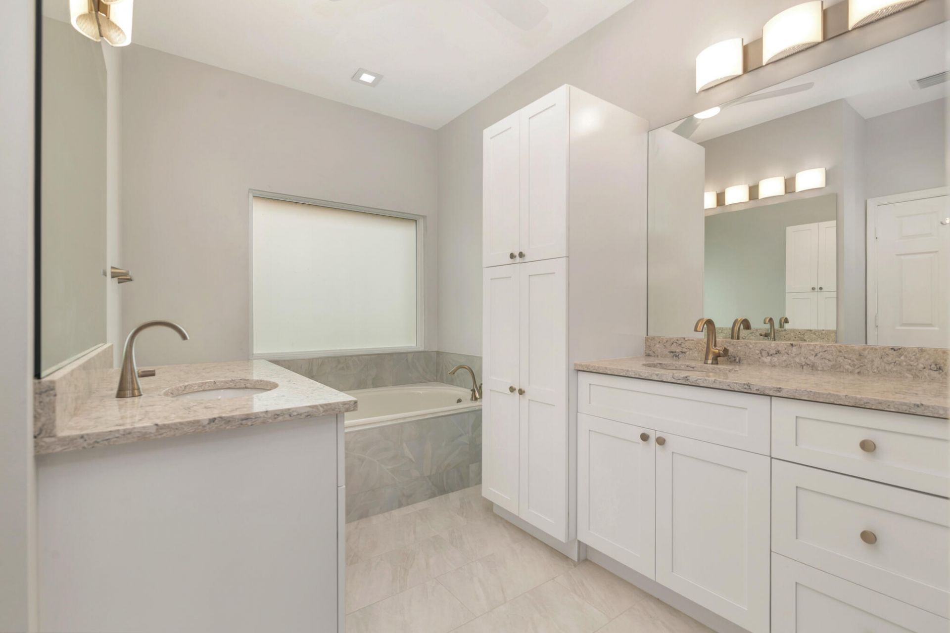 9119 Bay Point Circle, West Palm Beach, FL 33411 Photo