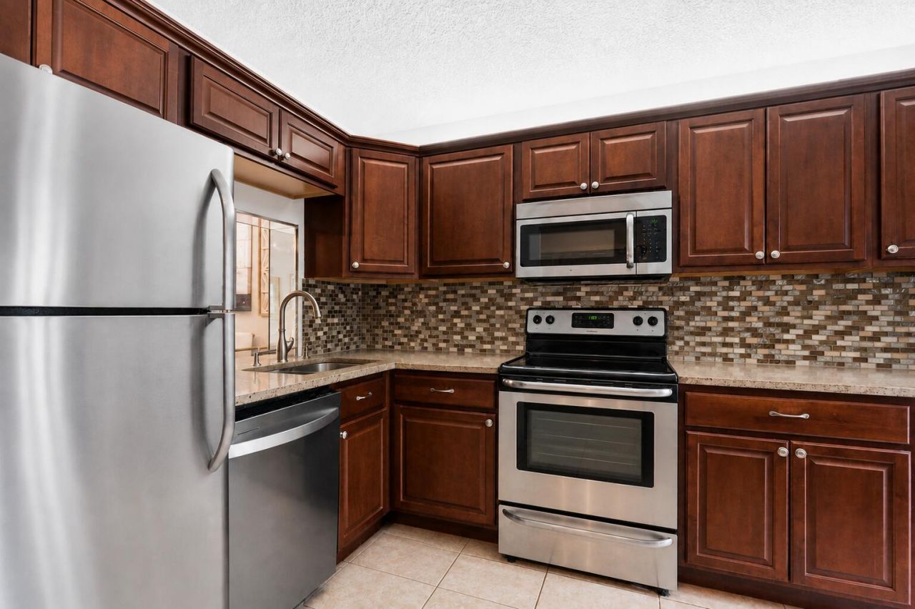 3435 Carambola Circle S, Unit 2462, Coconut Creek, FL 33066 Photo