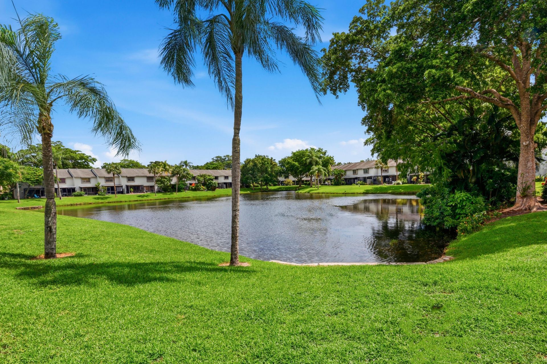 3435 Carambola Circle S, Unit 2462, Coconut Creek, FL 33066 Photo