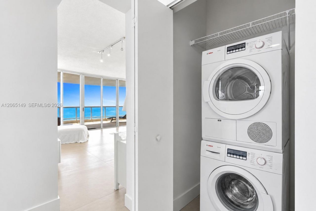 4201 Collins Ave, Unit 1503, Miami Beach, FL 33140 Photo