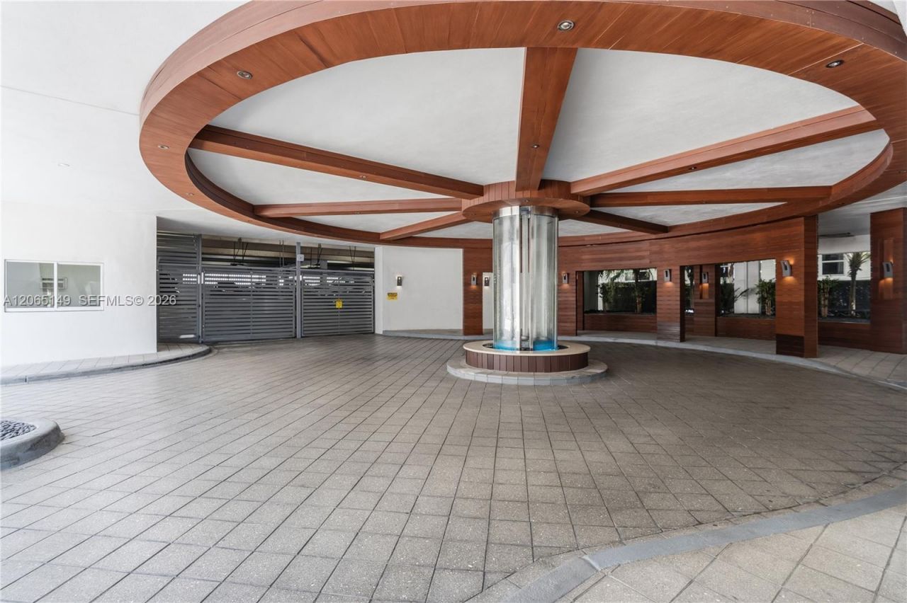4201 Collins Ave, Unit 1503, Miami Beach, FL 33140 Photo