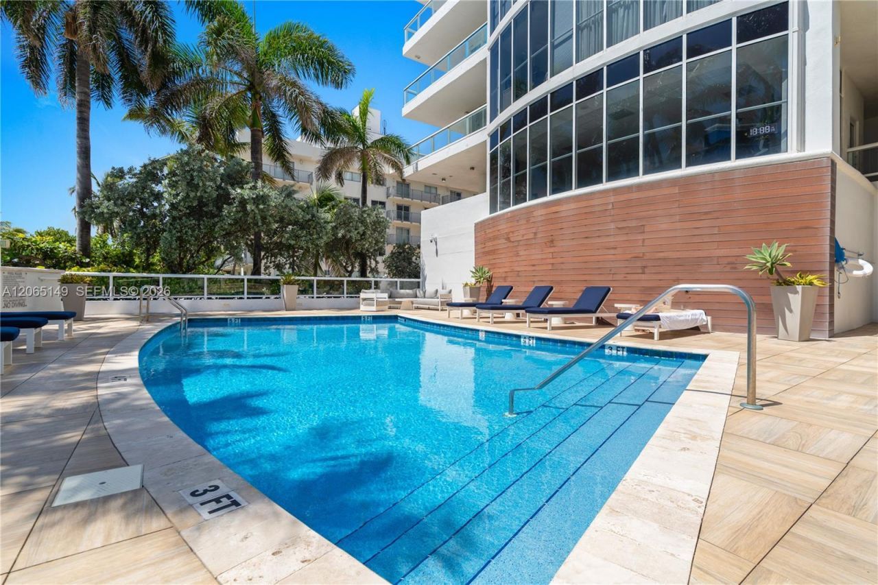 4201 Collins Ave, Unit 1503, Miami Beach, FL 33140 Photo