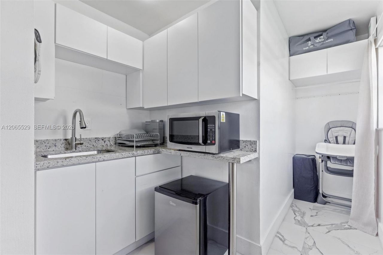 11420 NE 4th Ave , Miami, FL 33161 Photo