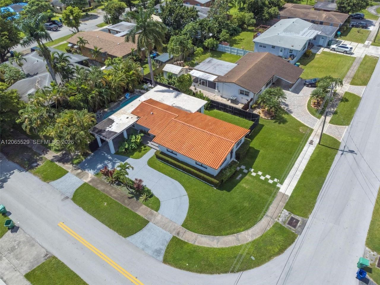 11420 NE 4th Ave , Miami, FL 33161 Photo