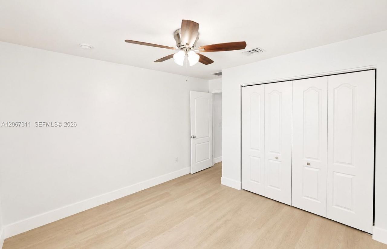 13 S Royal Poinciana Blvd , Unit 20, Miami Springs, FL 33166 Photo