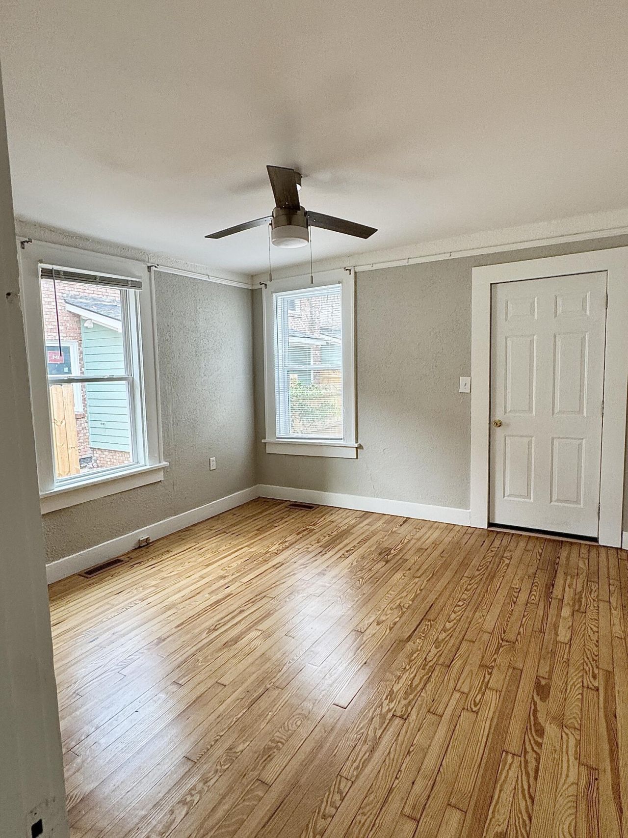 111 Magnolia Road Photo 13