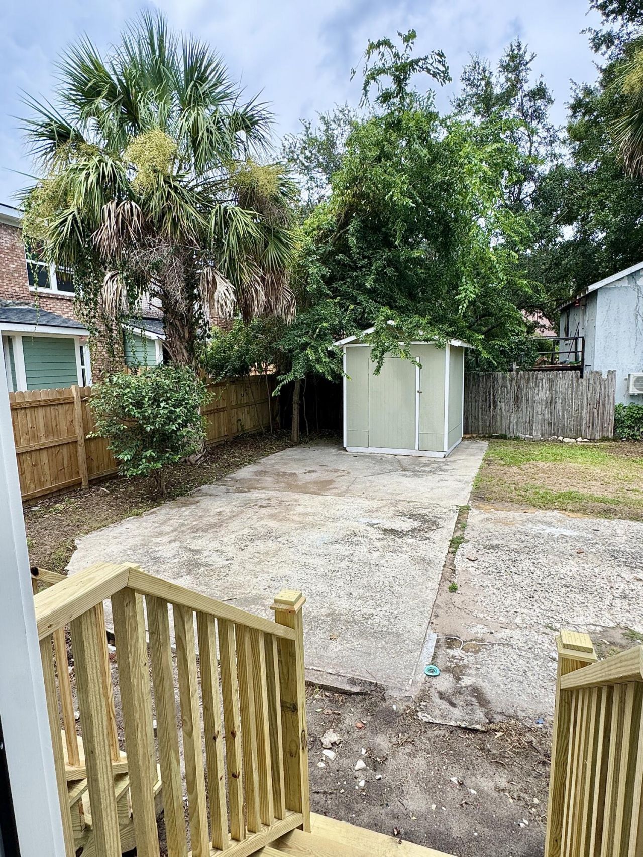 111 Magnolia Road Photo 16