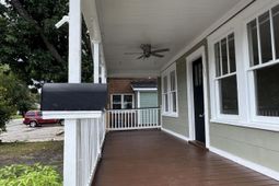111 Magnolia Road photo 4