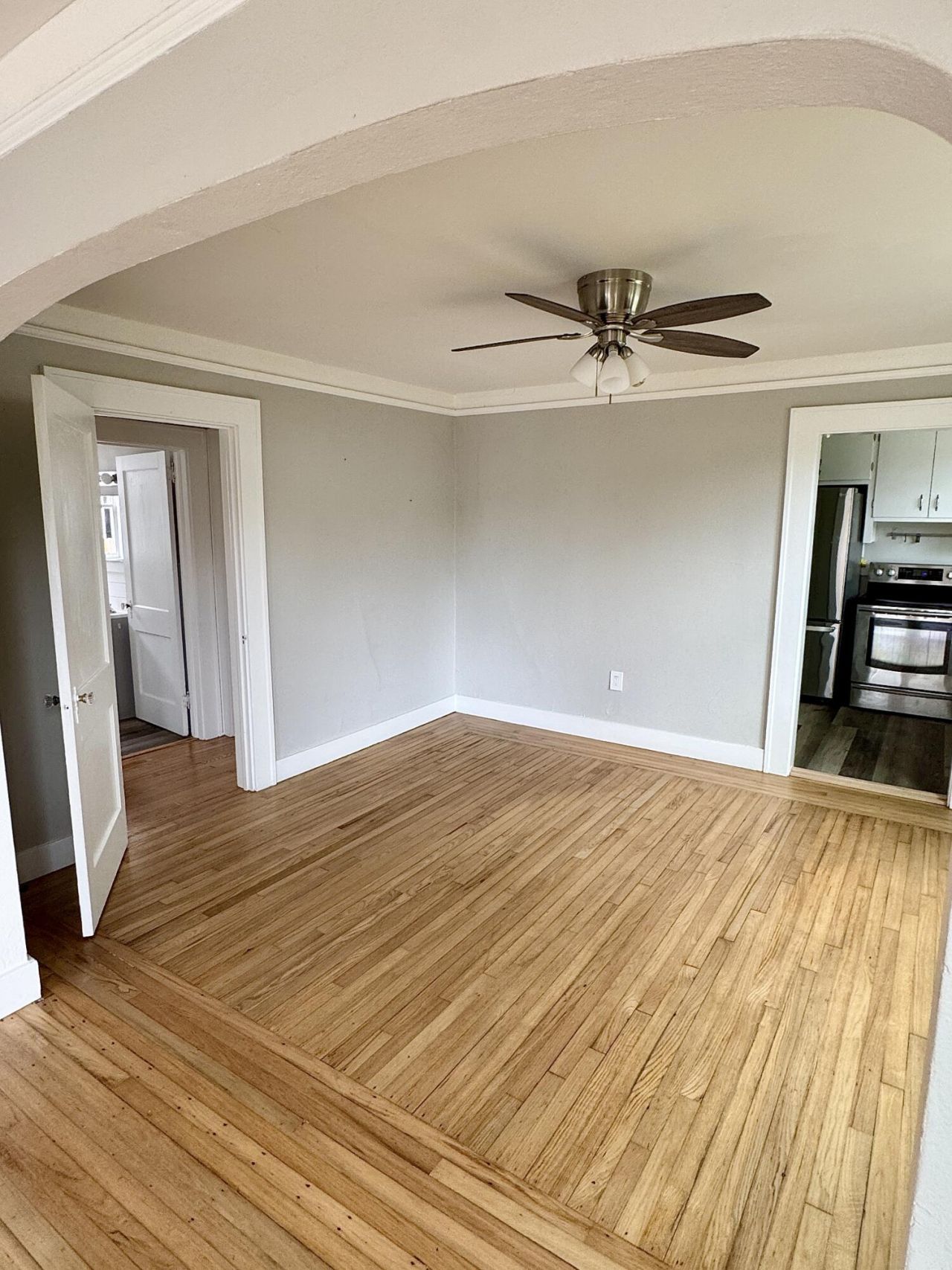 111 Magnolia Road Photo 8