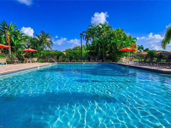 589 Beachwalk CIR , Unit P-203, NAPLES, FL 34108