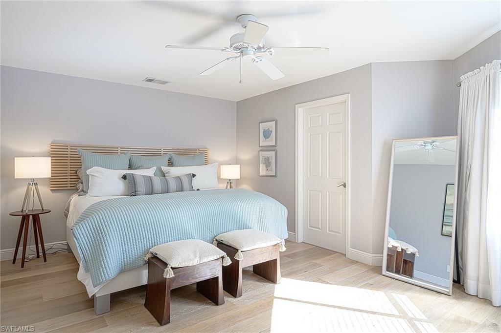 589 Beachwalk Cir, Unit P-203, Naples, FL 34108 Photo